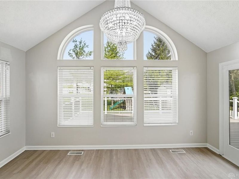 6809 Wintergreen Place, Dayton, OH 45424 Photo 18