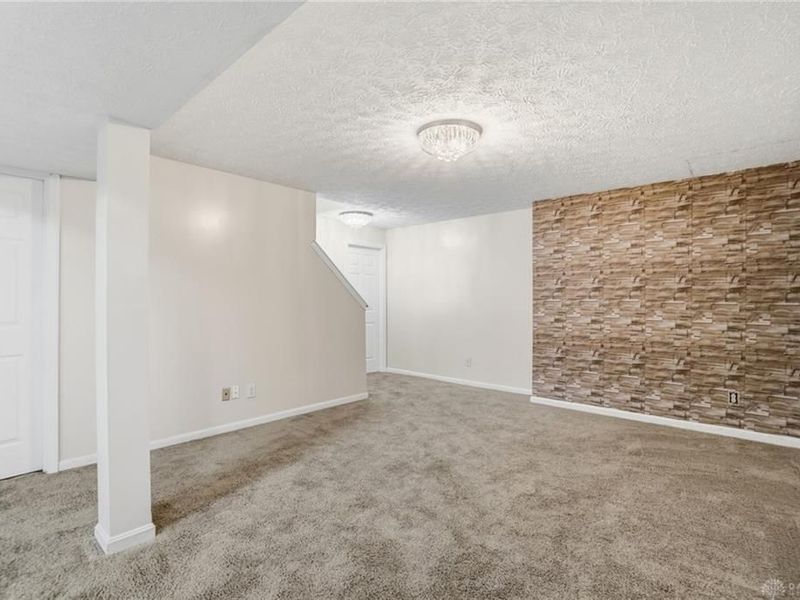 6809 Wintergreen Place, Dayton, OH 45424 Photo 39