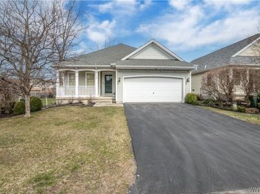 6 Glenfield Drive, Buffalo, NY 14224