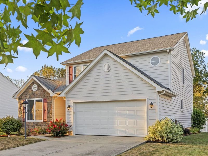 620 Brighton Street , Pickerington, OH 43147 Photo 3