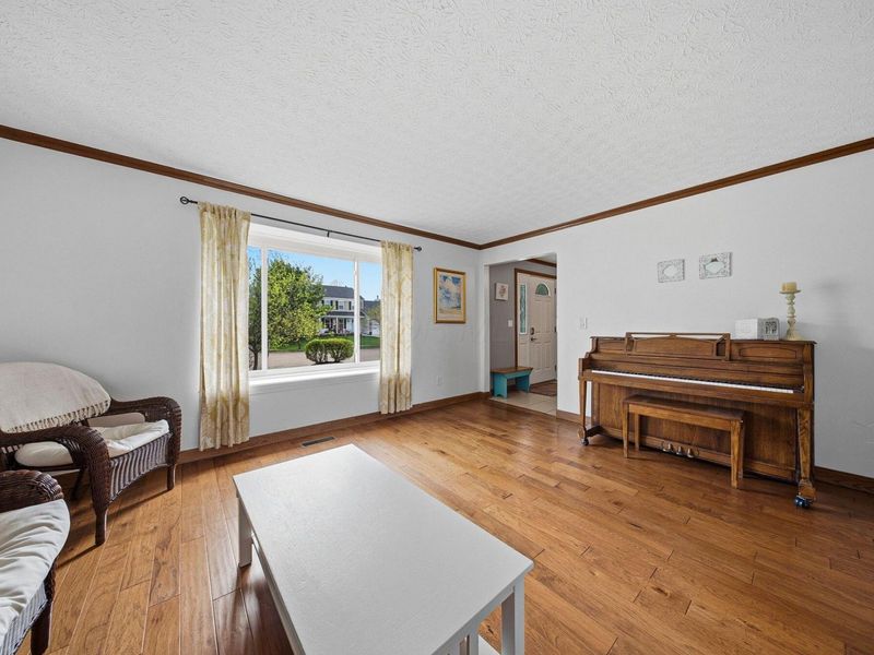 4335 Bear Tooth Court, Columbus, OH 43230 Photo 16