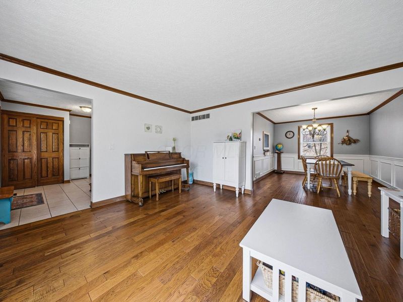 4335 Bear Tooth Court, Columbus, OH 43230 Photo 17