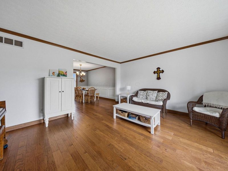 4335 Bear Tooth Court, Columbus, OH 43230 Photo 18