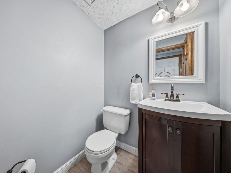 4335 Bear Tooth Court, Columbus, OH 43230 Photo 21