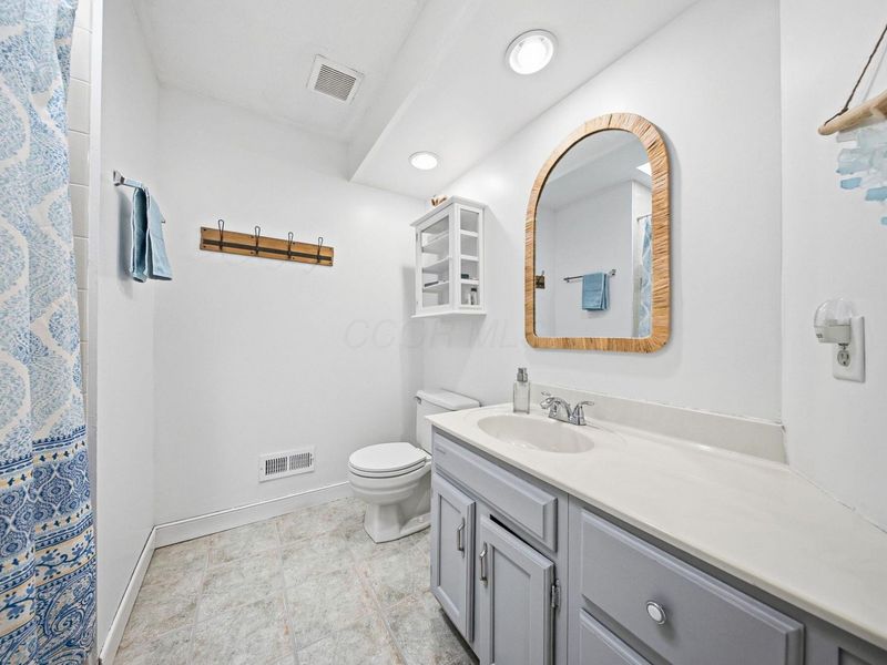 4335 Bear Tooth Court, Columbus, OH 43230 Photo 37