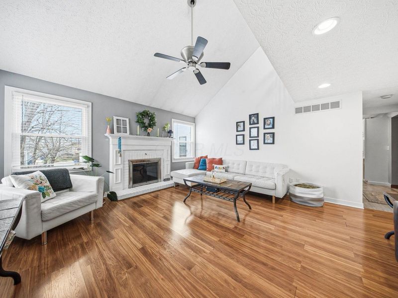 4335 Bear Tooth Court, Columbus, OH 43230 Photo 7