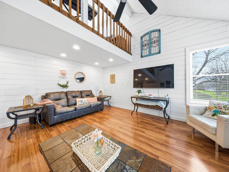 4335 Bear Tooth Court, Columbus, OH 43230 Photo 9