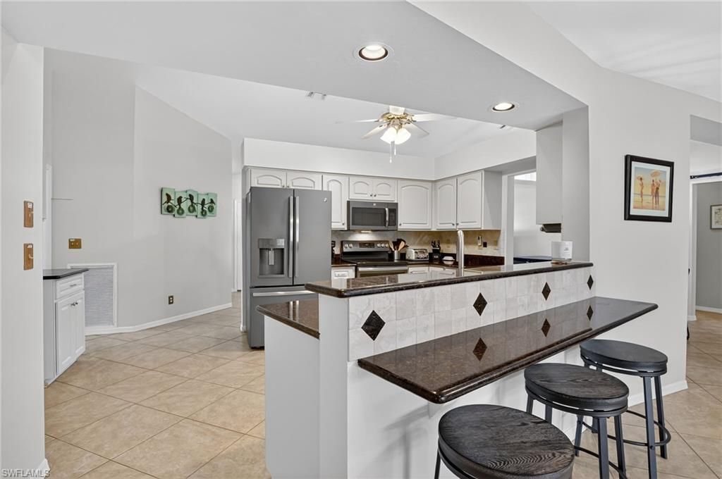 5060 Coldstream Ln, Naples, FL 34104 Photo