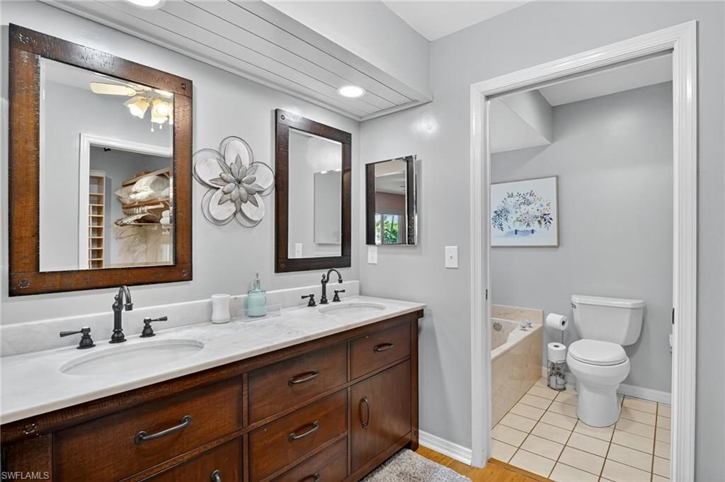 5060 Coldstream Ln, Naples, FL 34104 Photo