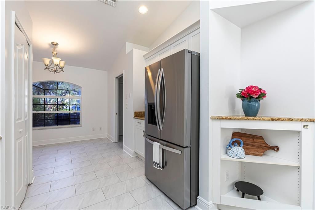 5446 Whitten Dr, Unit 19, Naples, FL 34104 Photo