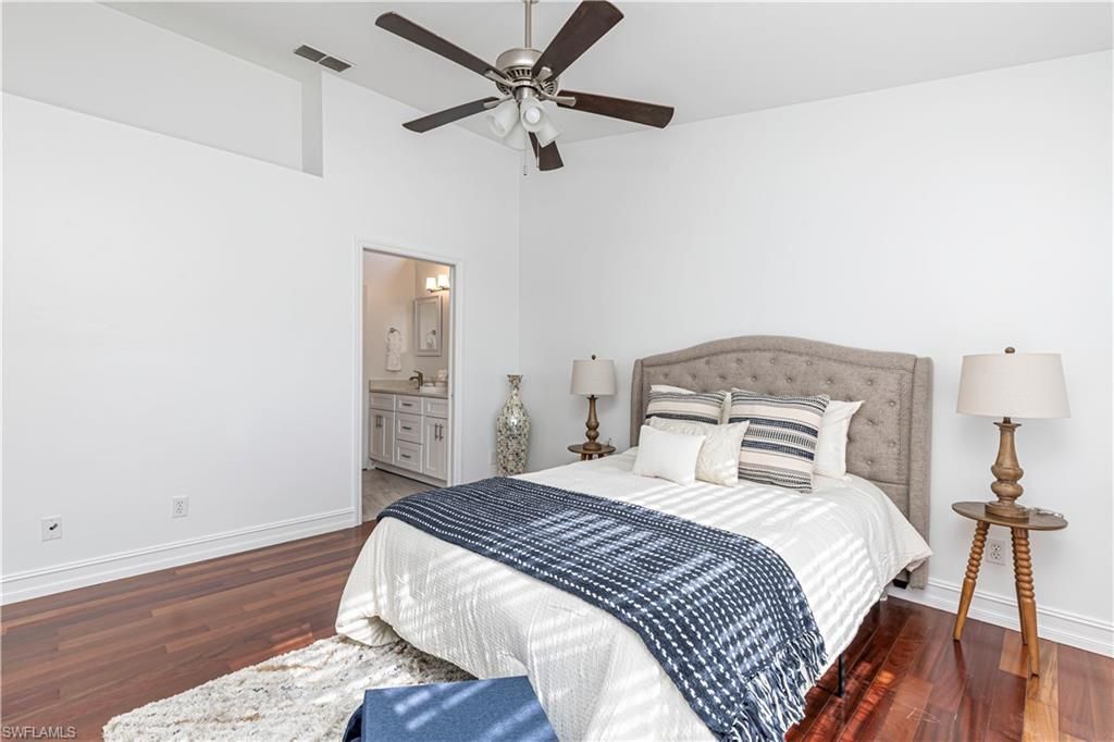 5446 Whitten Dr, Unit 19, Naples, FL 34104 Photo