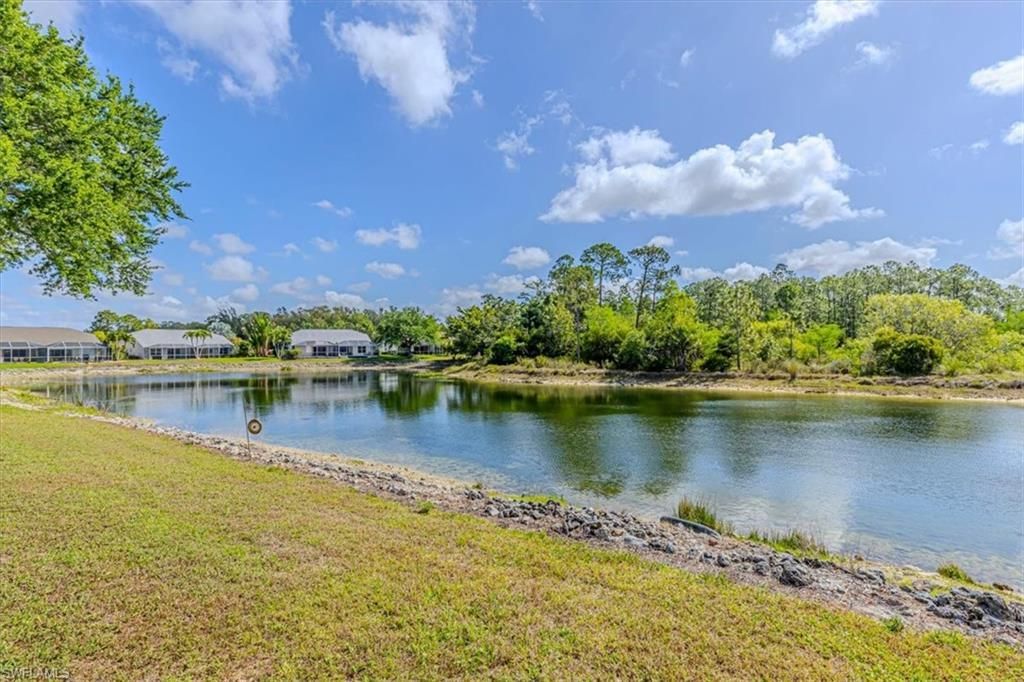 5446 Whitten Dr, Unit 19, Naples, FL 34104 Photo