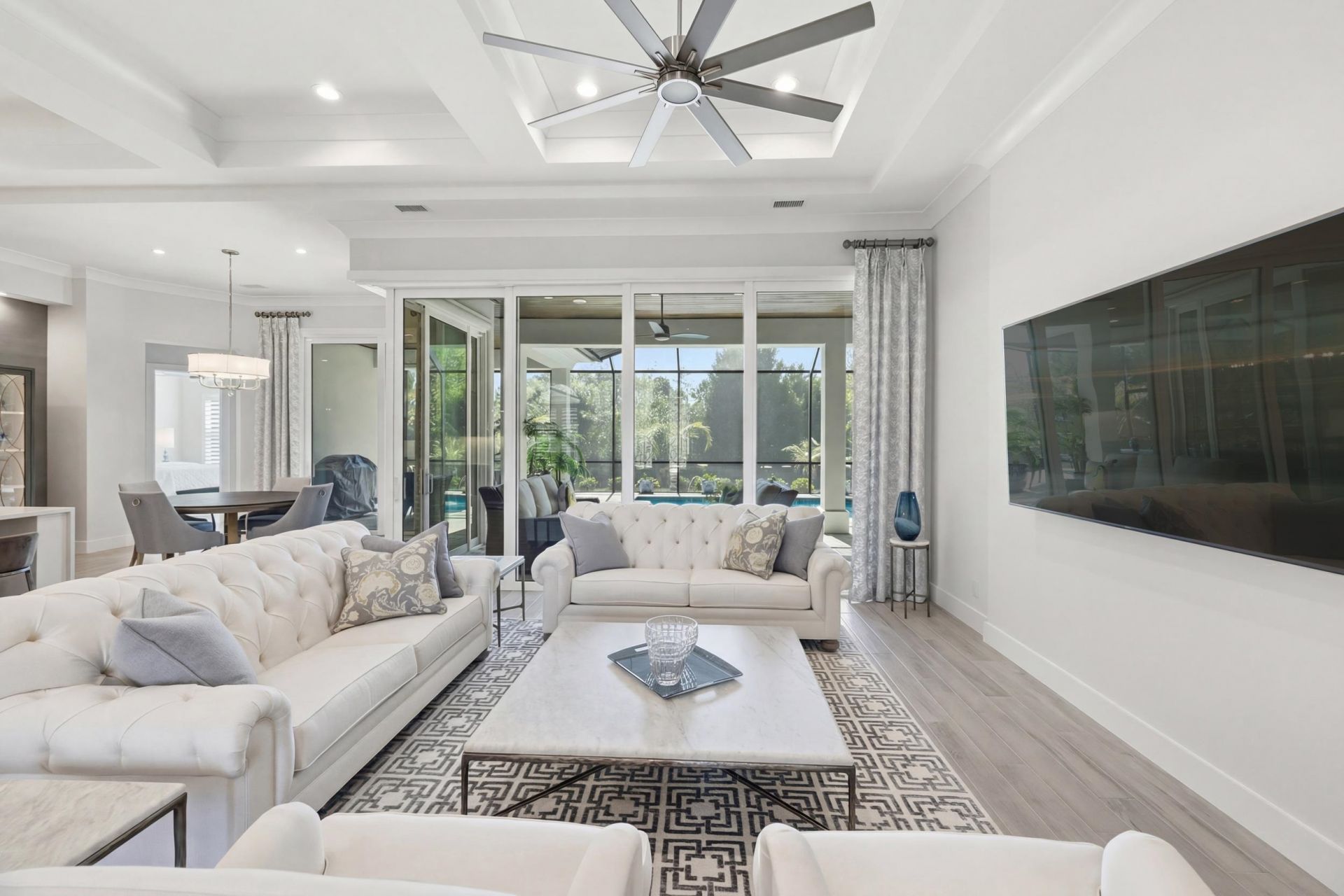 2025 Teramo Dr.  Photo 12