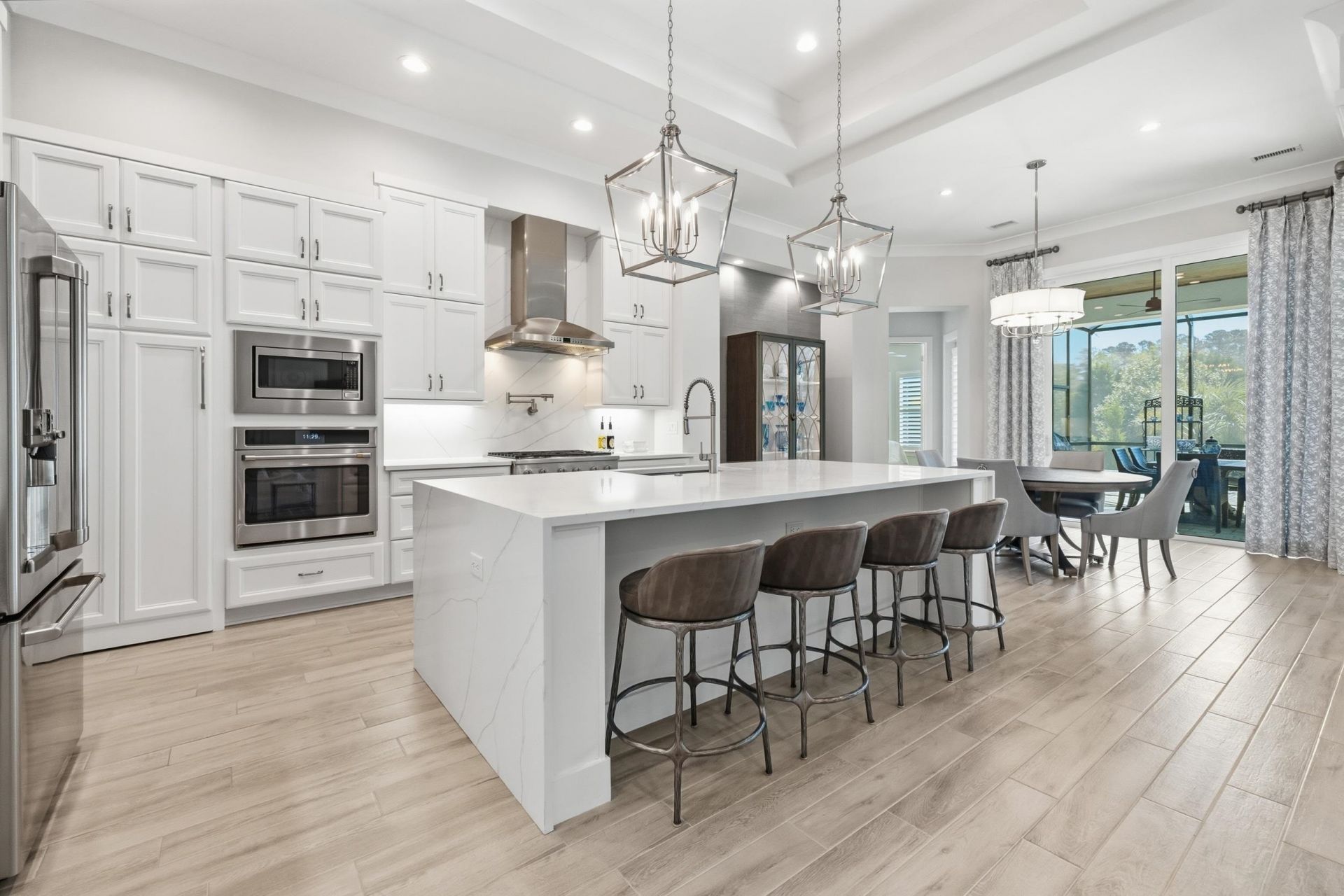 2025 Teramo Dr.  Photo 15