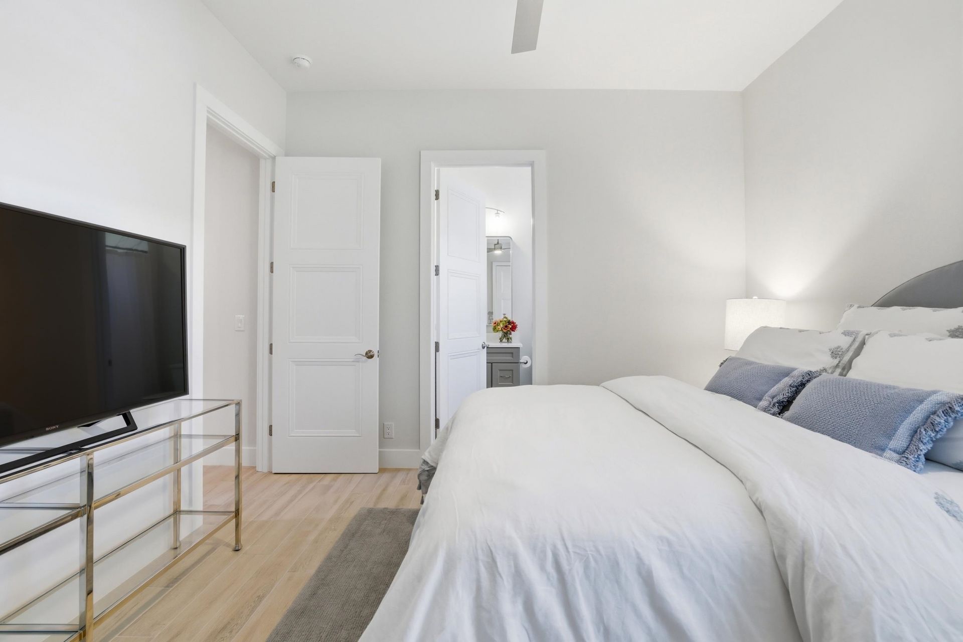 2025 Teramo Dr.  Photo 37