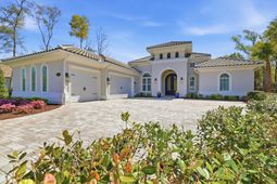 2025 Teramo Dr.  photo 4