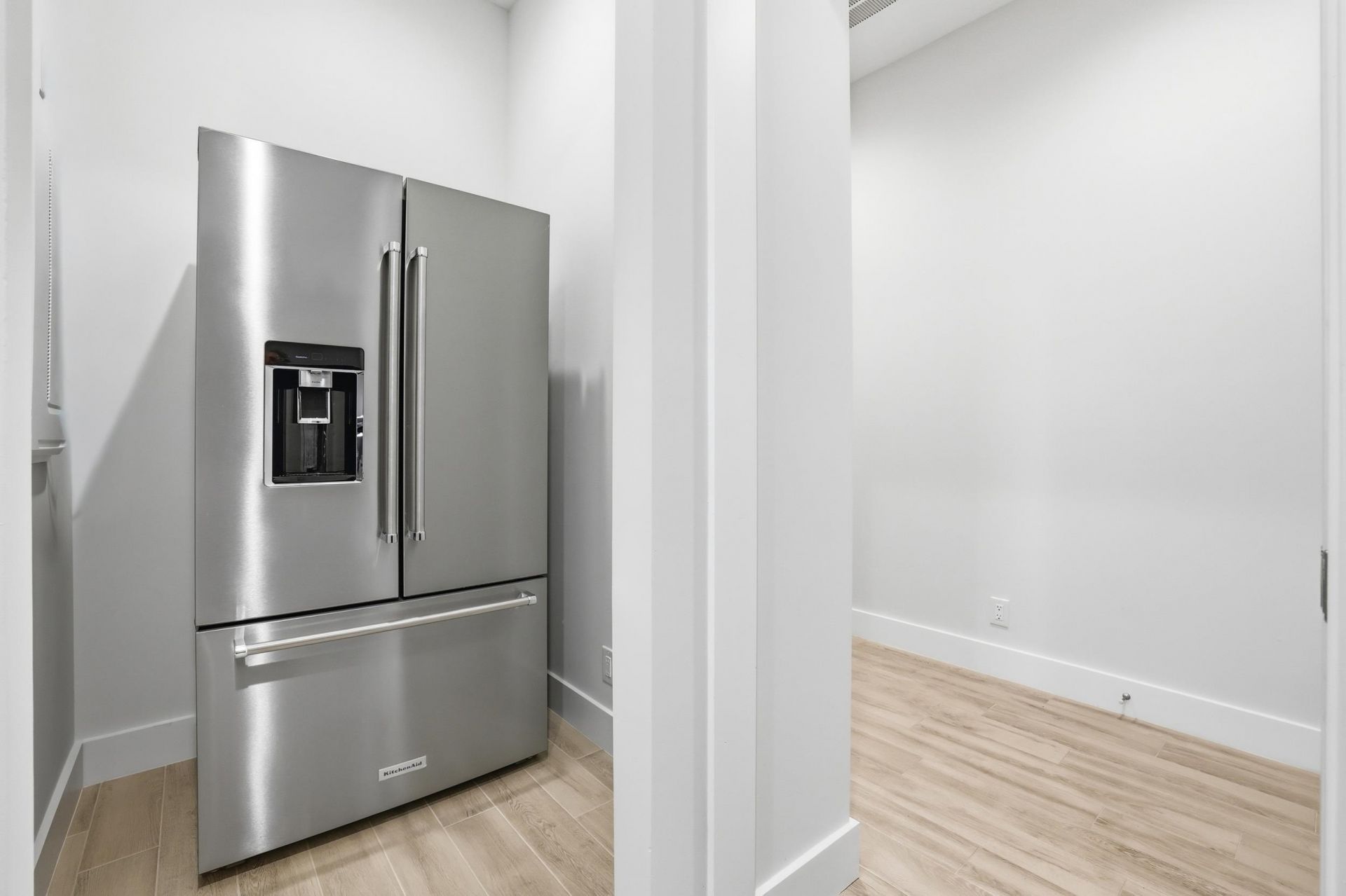 2025 Teramo Dr.  Photo 46