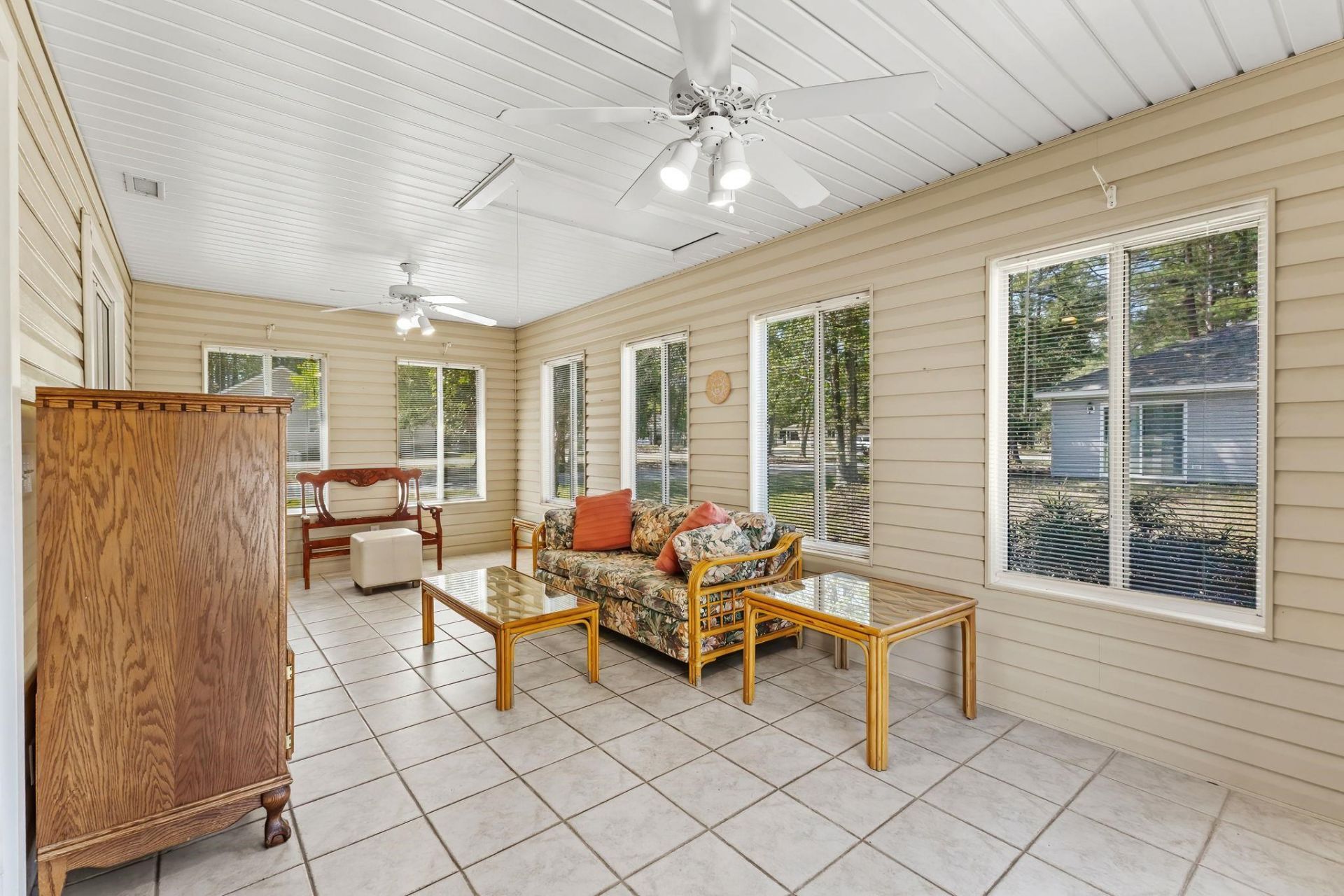 6524 White Heron Crescent Photo 18