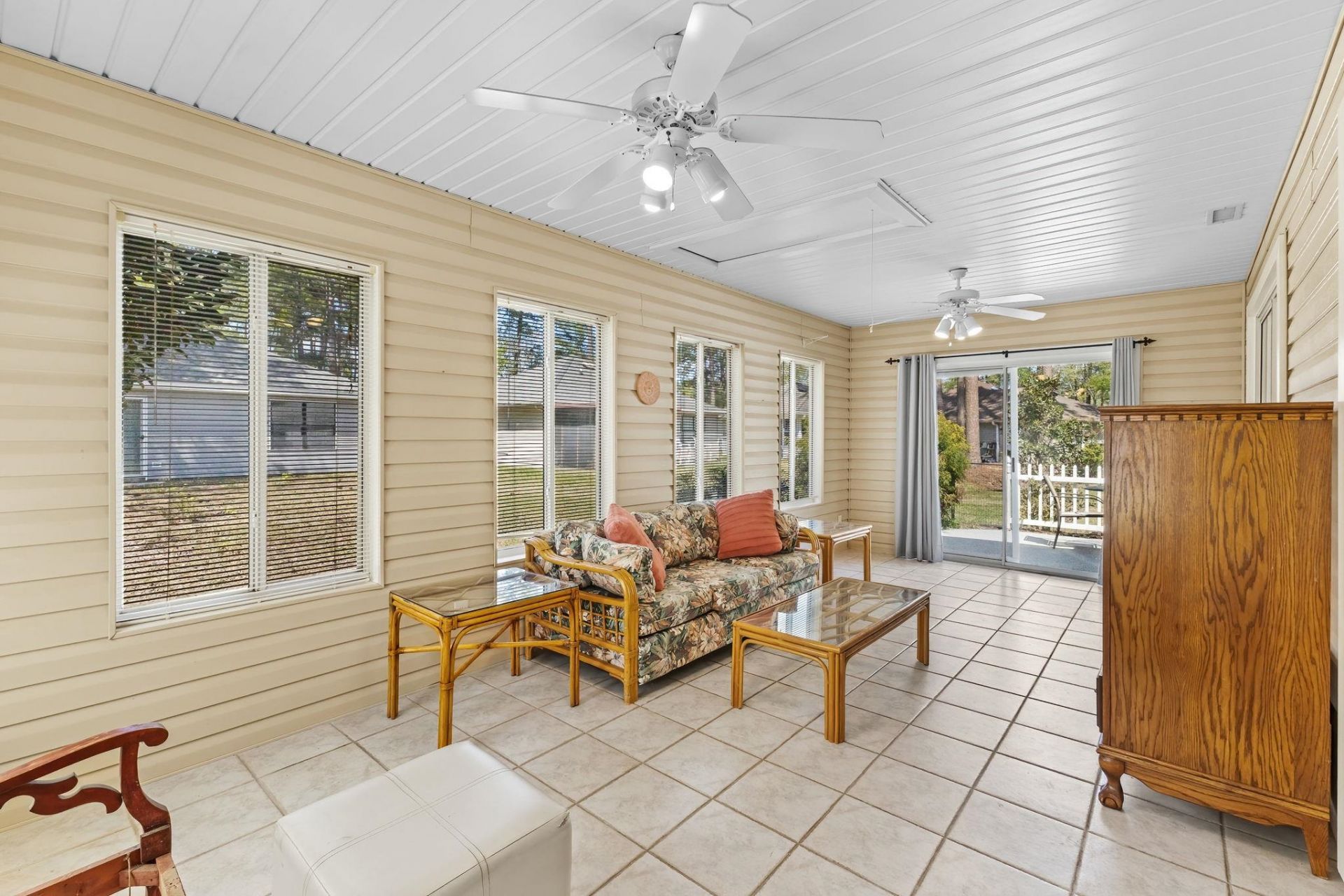 6524 White Heron Crescent Photo 19