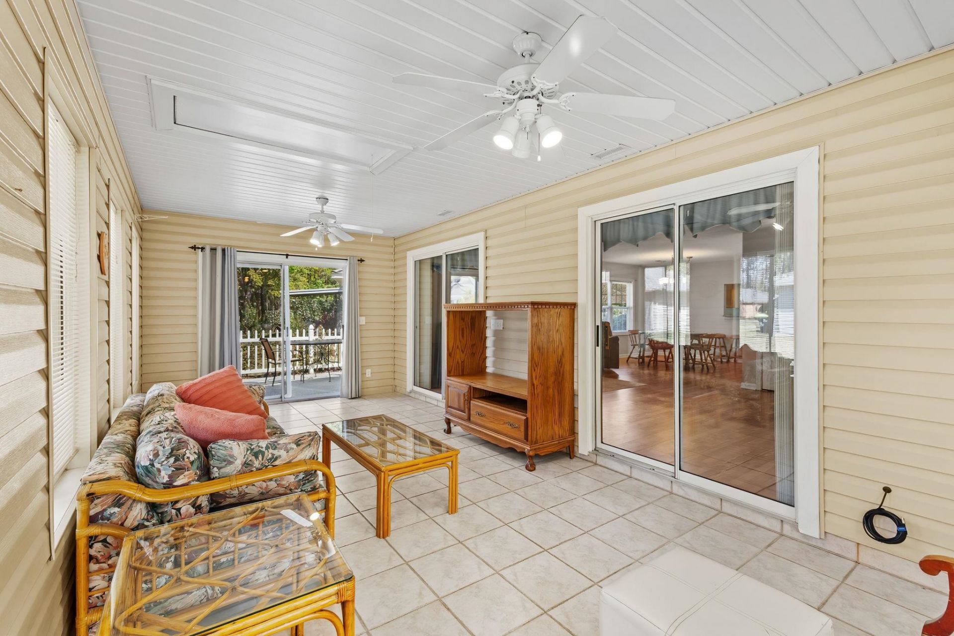 6524 White Heron Crescent Photo 20