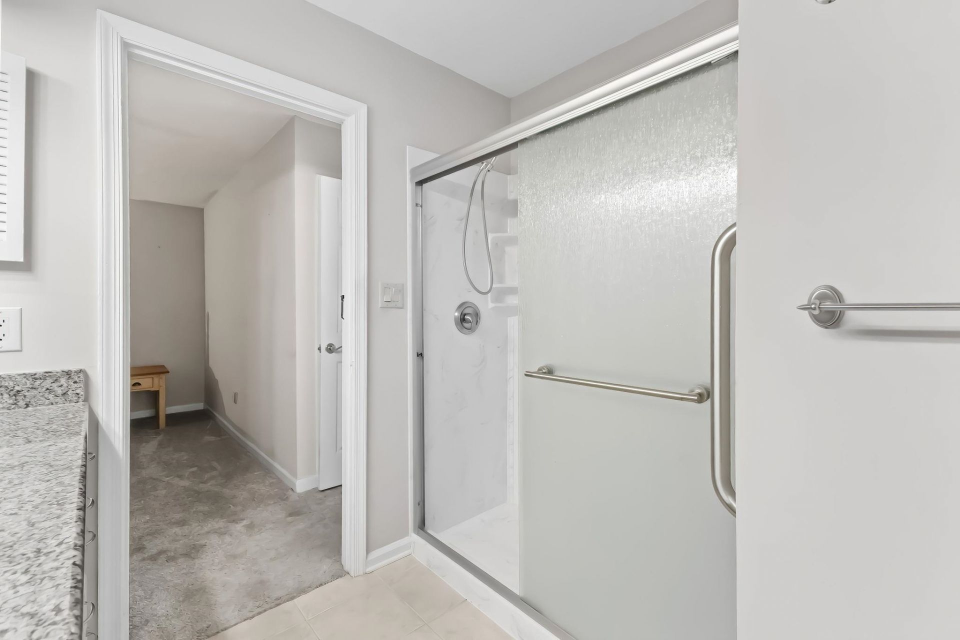 6524 White Heron Crescent Photo 29