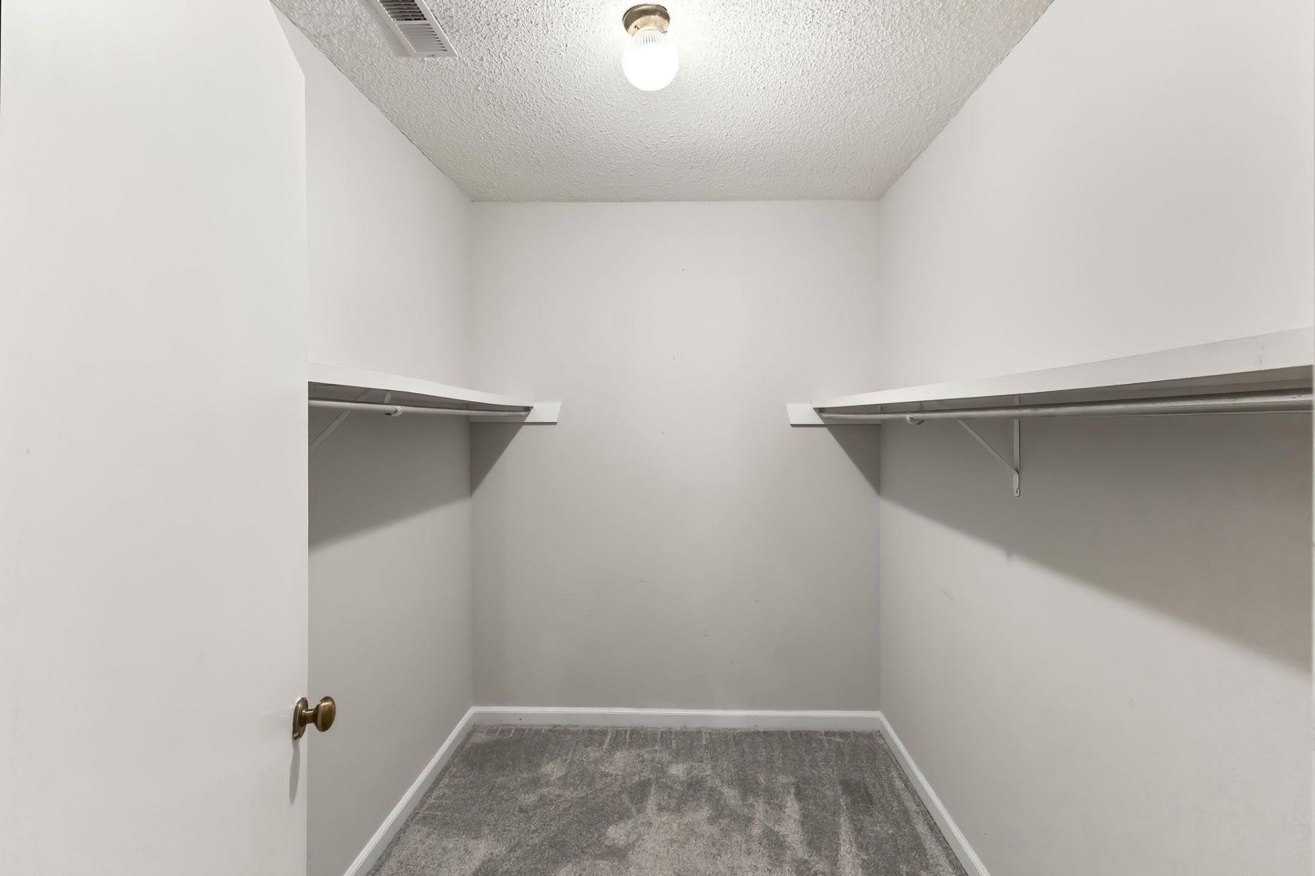 6524 White Heron Crescent Photo 30