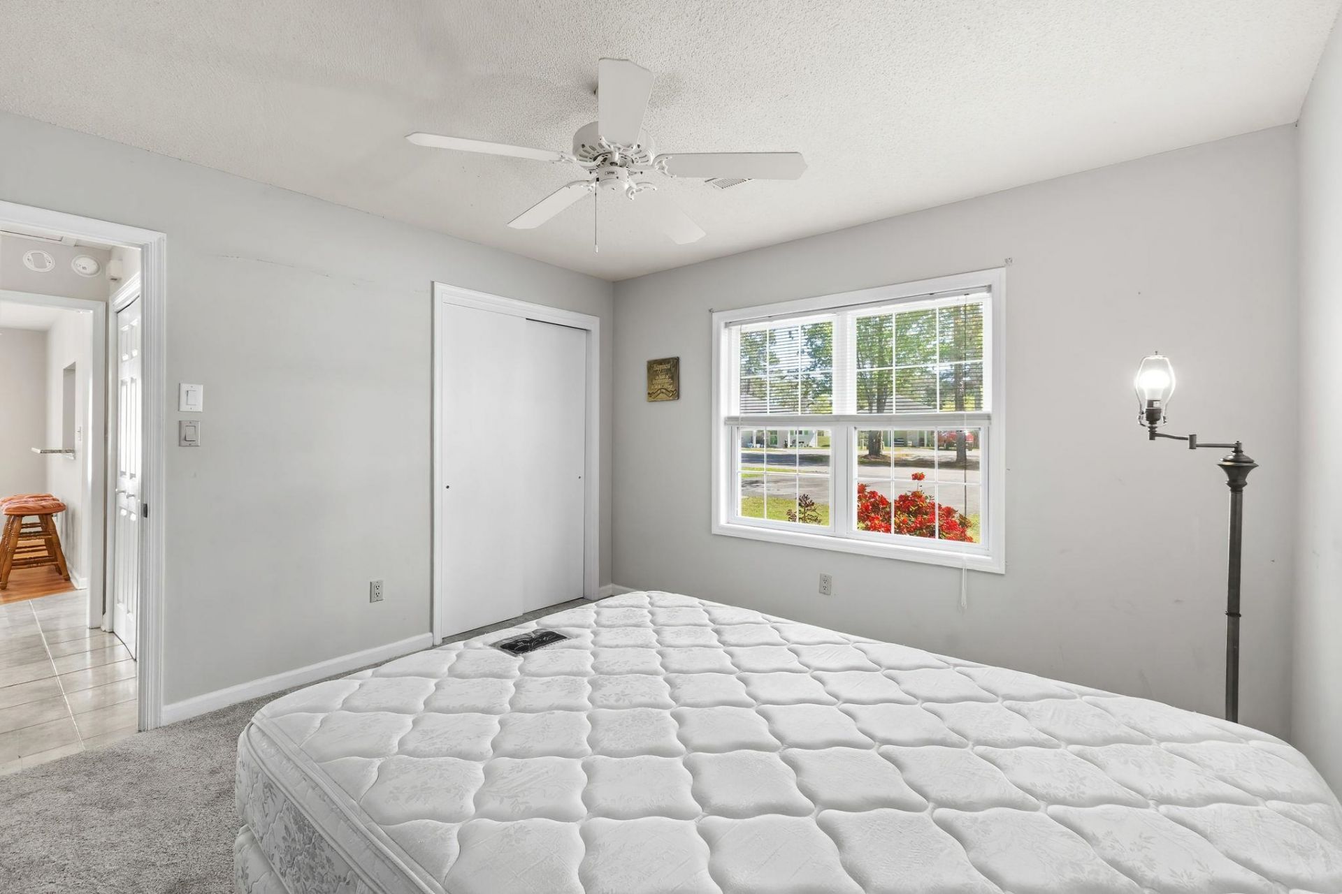 6524 White Heron Crescent Photo 32