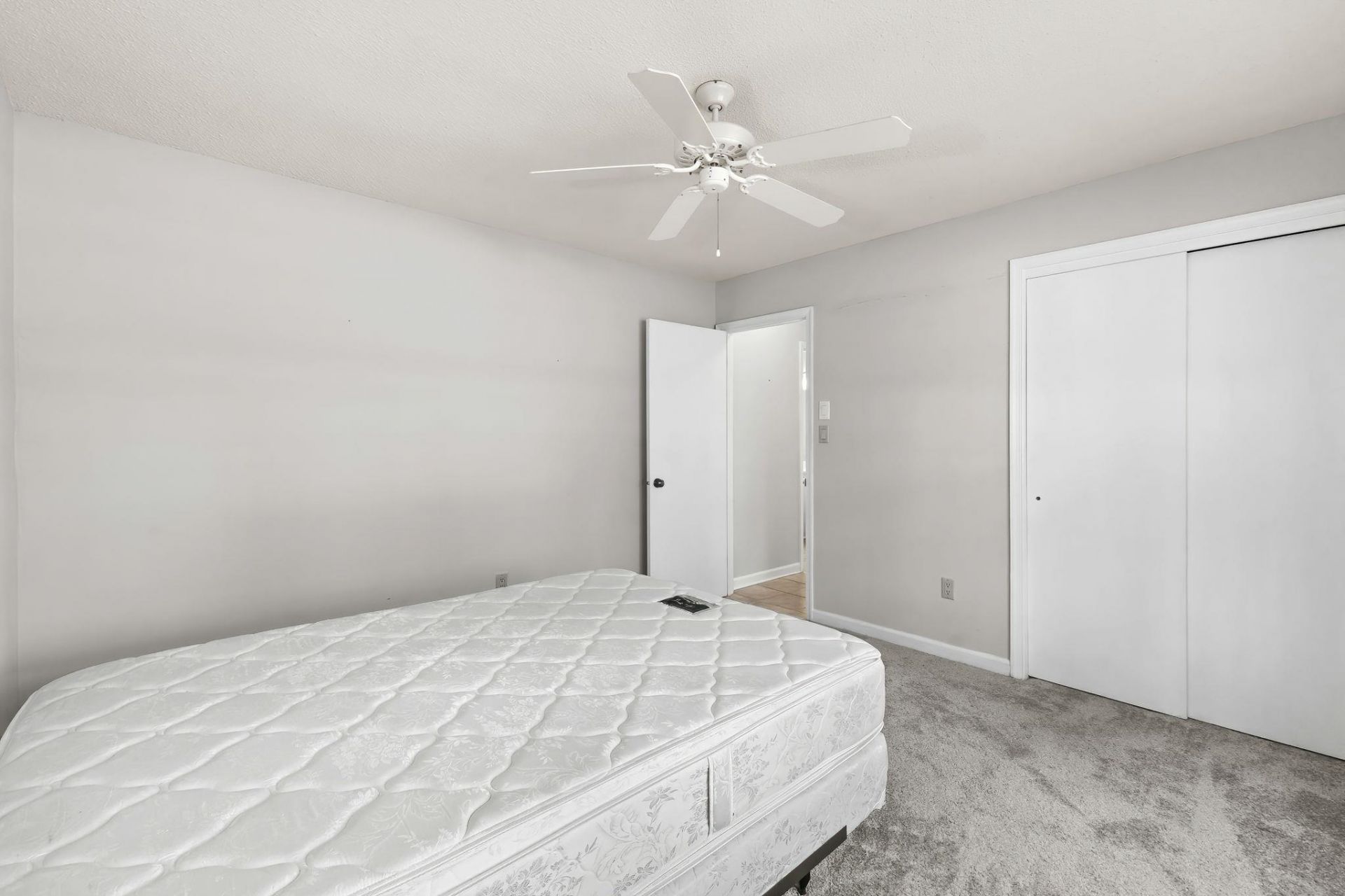 6524 White Heron Crescent Photo 33