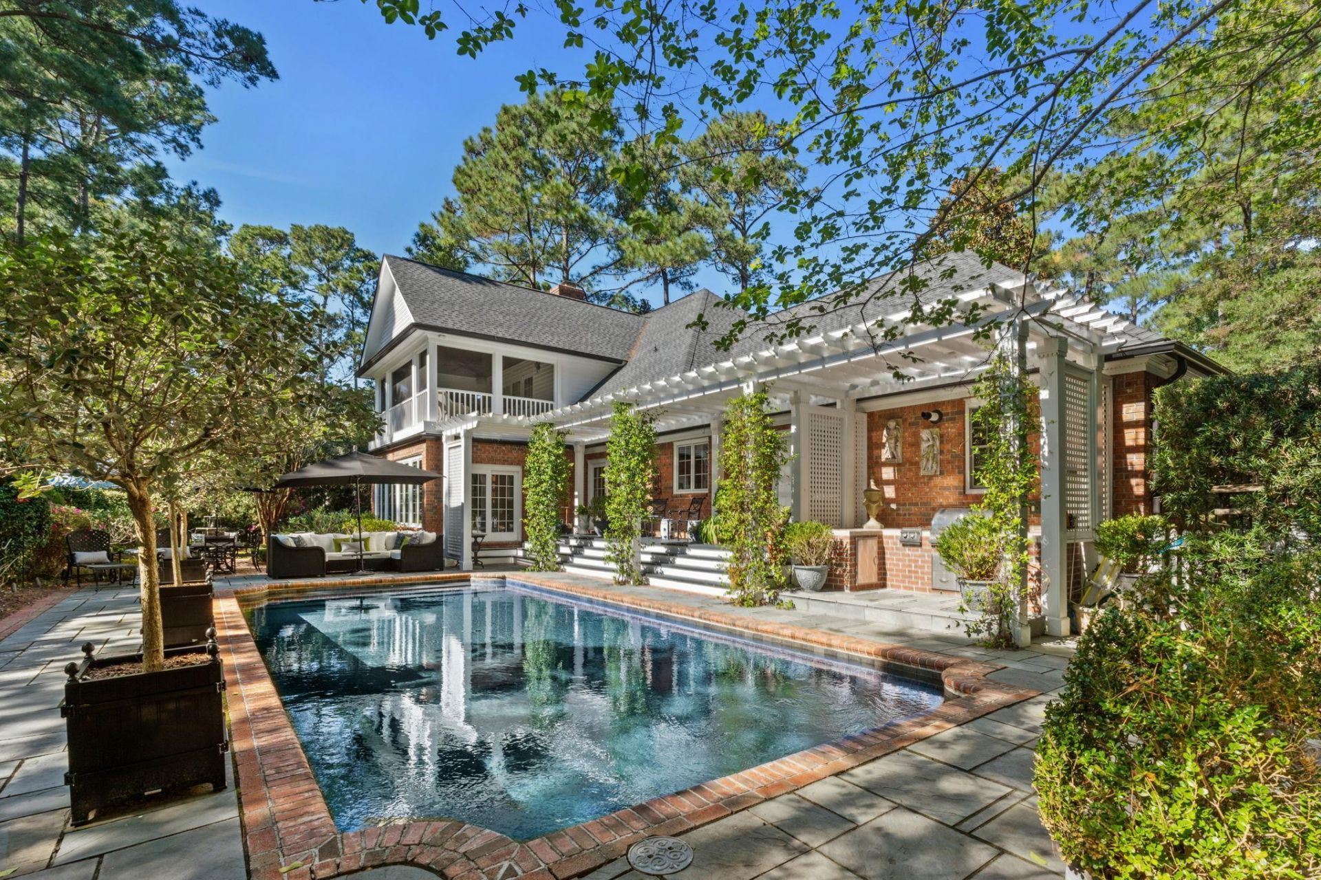 4338 Hunters Wood Dr. Photo 6