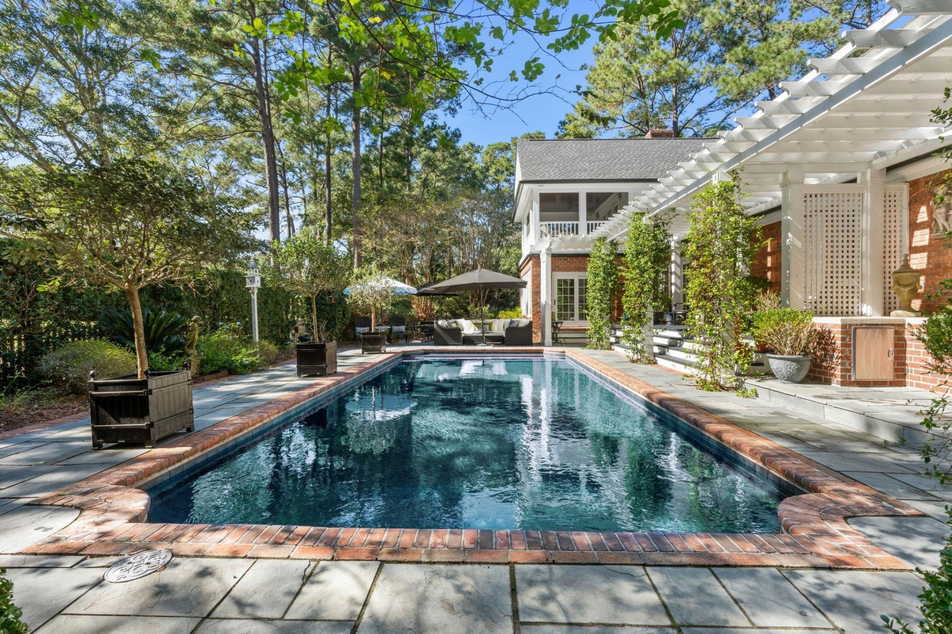 4338 Hunters Wood Dr. Photo 7