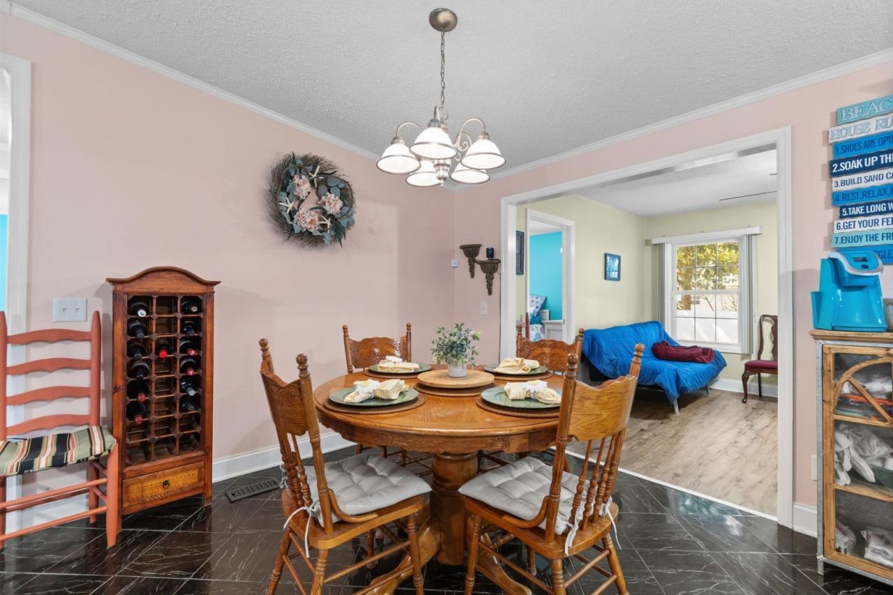 3415 Northpointe Blvd.  Photo 12