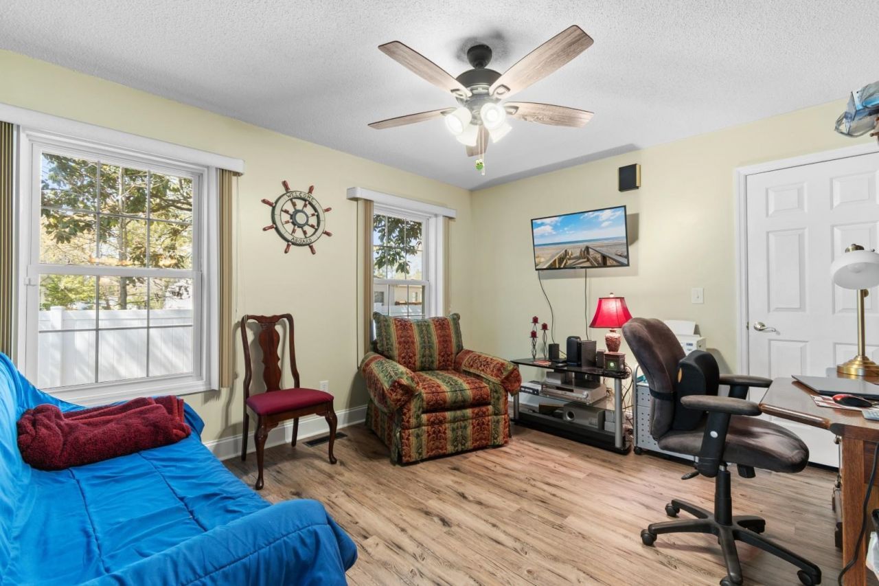 3415 Northpointe Blvd.  Photo 19