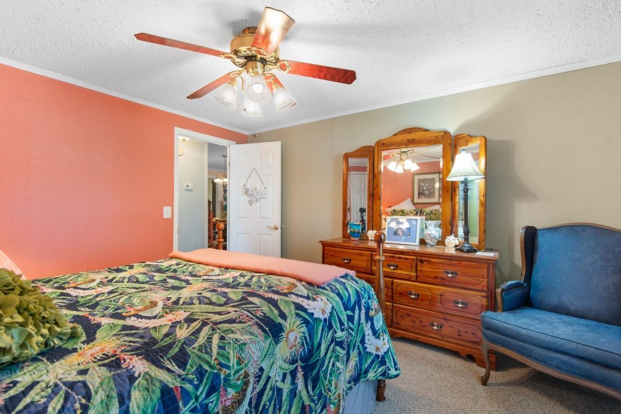 3415 Northpointe Blvd.  Photo 25