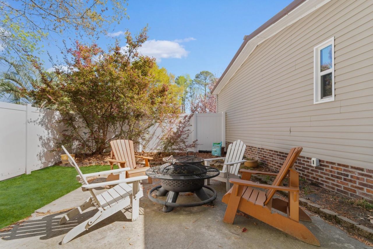 3415 Northpointe Blvd.  Photo 31