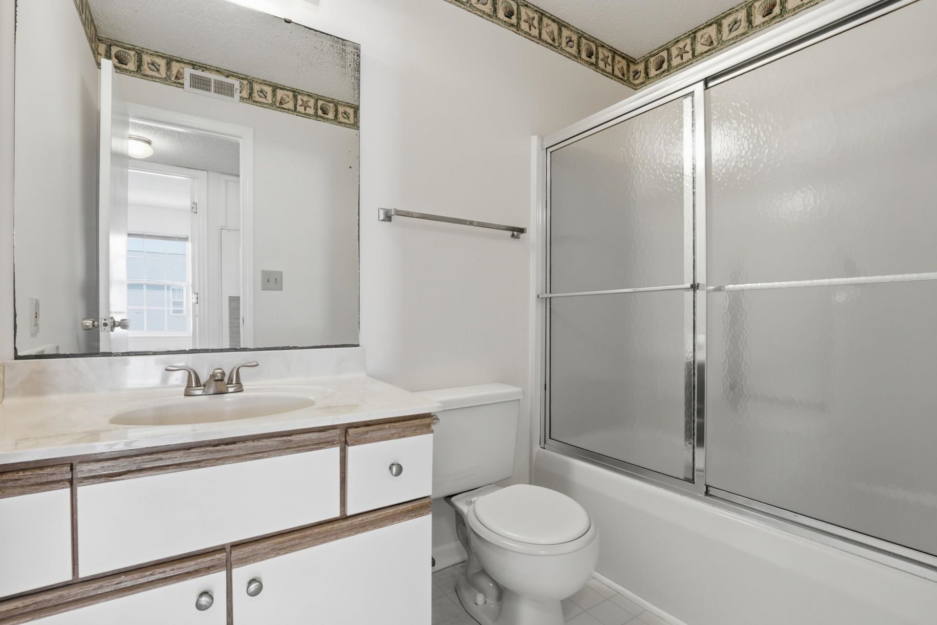 2220 Andover Dr. Photo 11