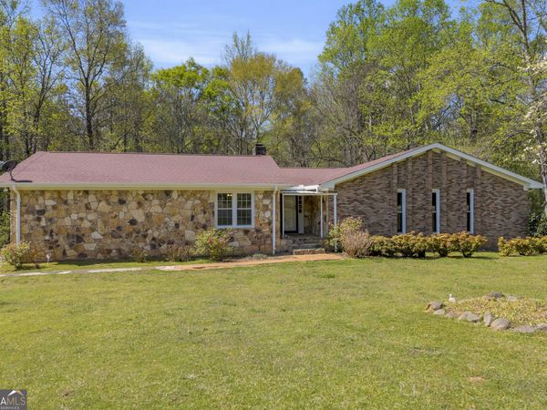 194 Woodland Creek Place, Hull, GA 30646