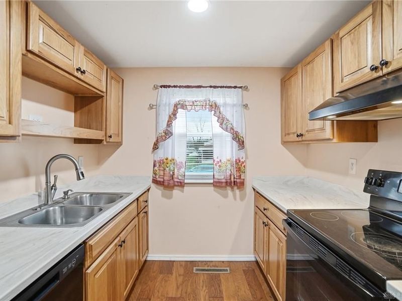 6509 Alter Road, Dayton, OH 45424 Photo 13