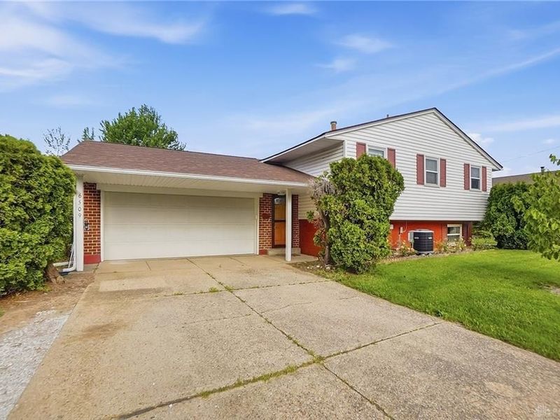 6509 Alter Road, Dayton, OH 45424 Photo 2