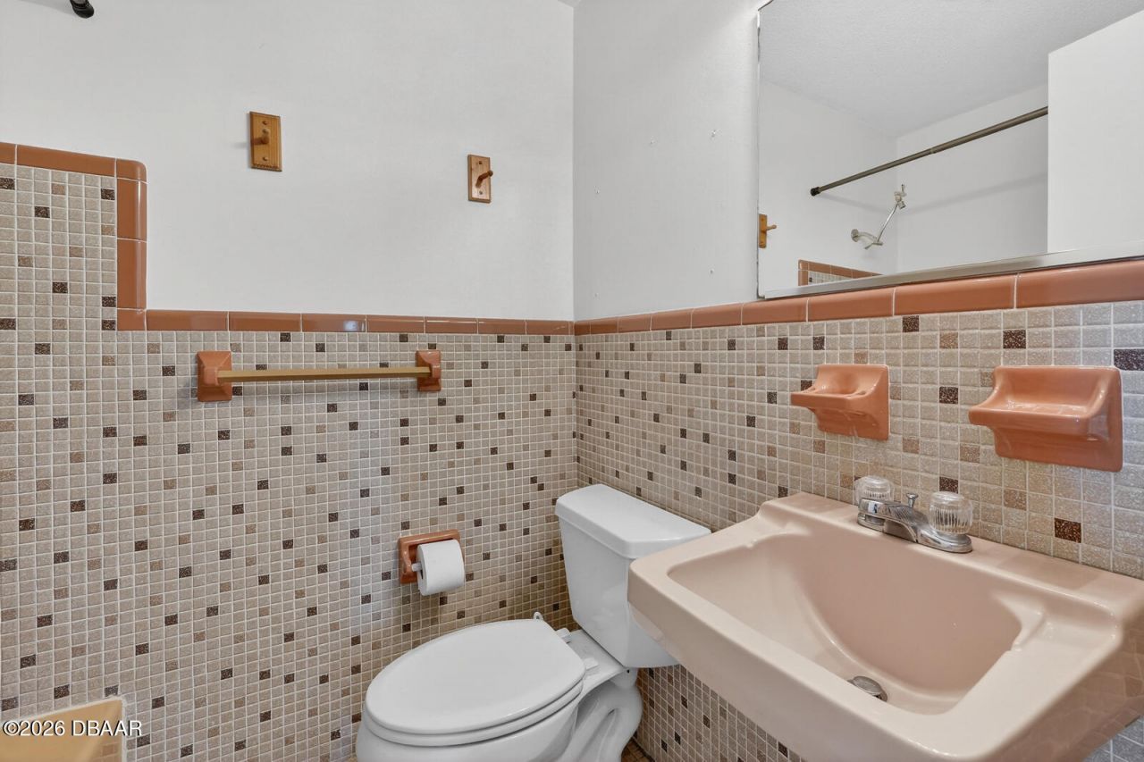 1238 Suwanee Road, Daytona Beach, FL 32114 Photo