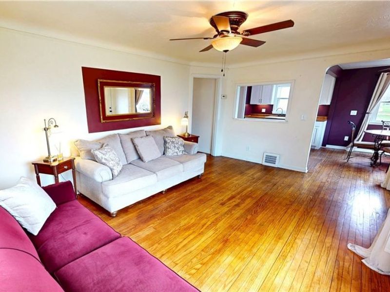 32706 Lake Shore Boulevard , Willowick, OH 44095 Photo 10