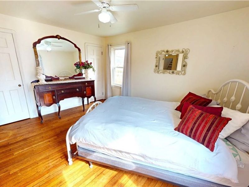 32706 Lake Shore Boulevard , Willowick, OH 44095 Photo 13