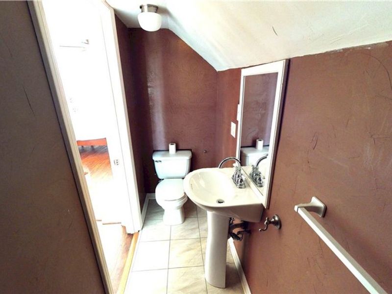 32706 Lake Shore Boulevard , Willowick, OH 44095 Photo 21