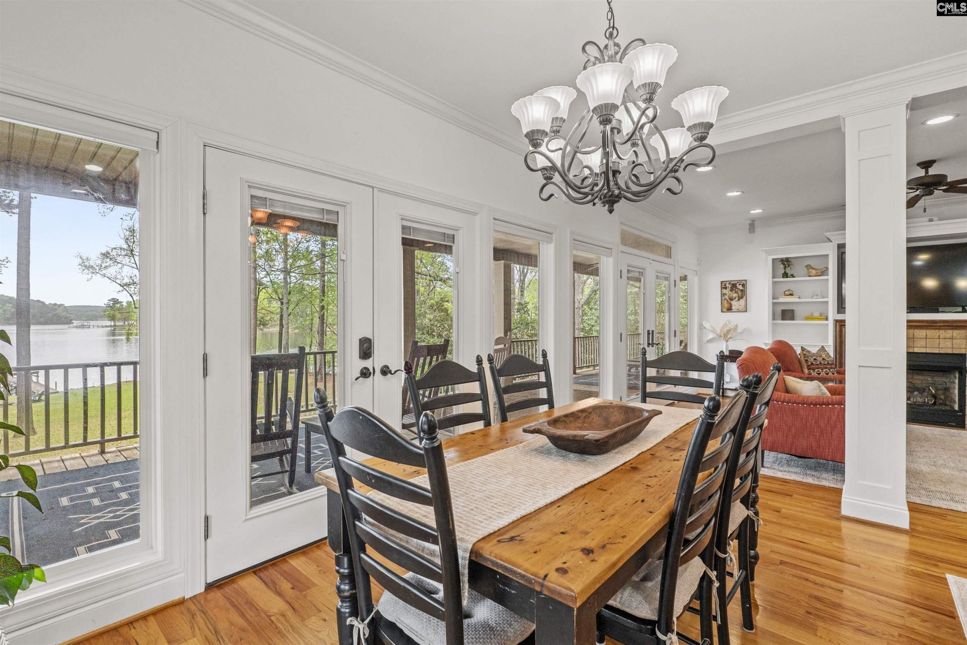 2223 Lakeshore Road  Photo 14