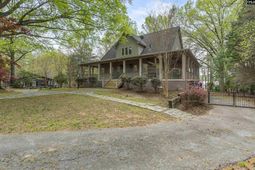 2223 Lakeshore Road  photo 4