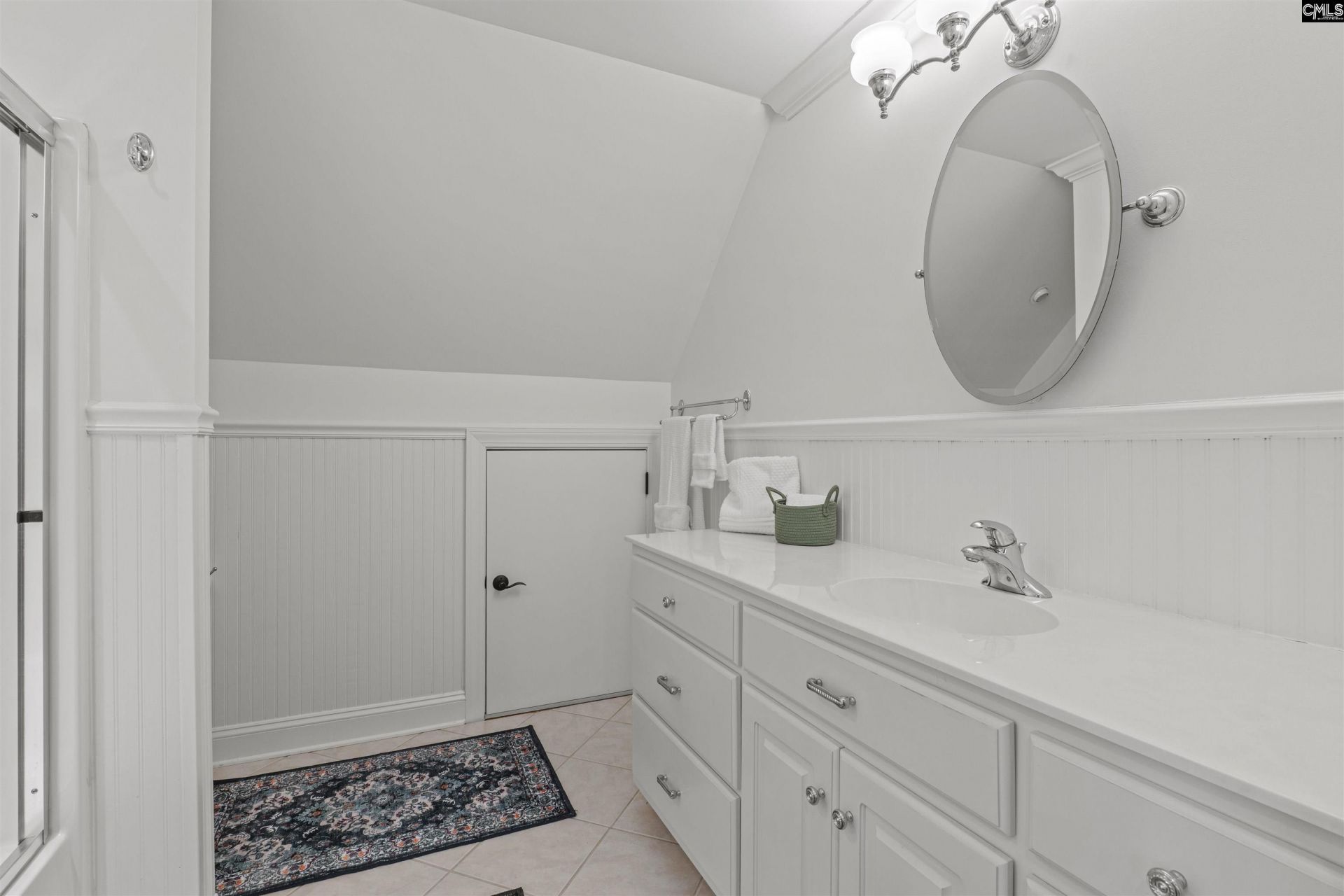 2223 Lakeshore Road  Photo 31