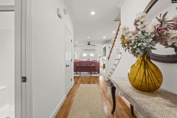 2223 Lakeshore Road  photo 4