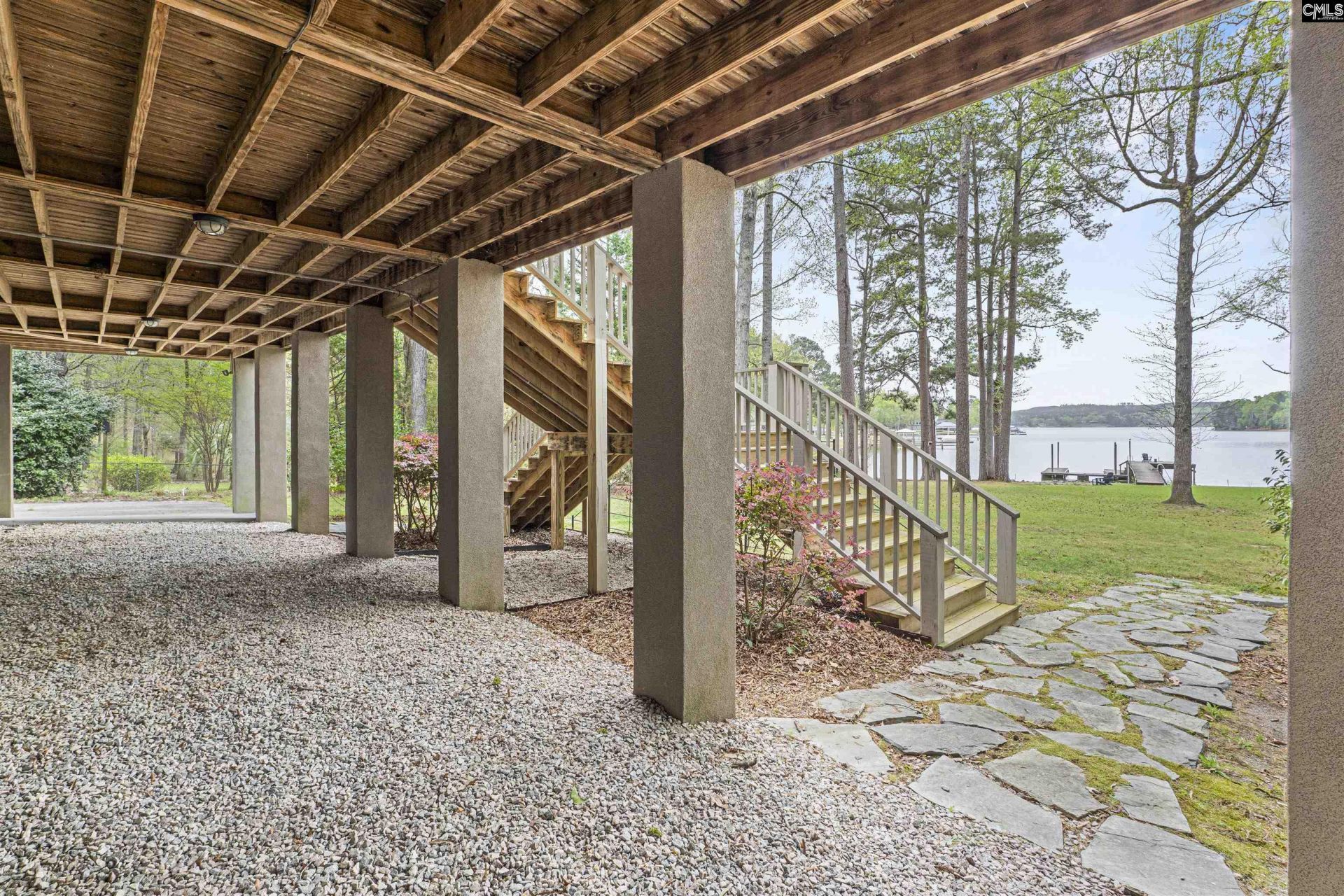 2223 Lakeshore Road  Photo 45