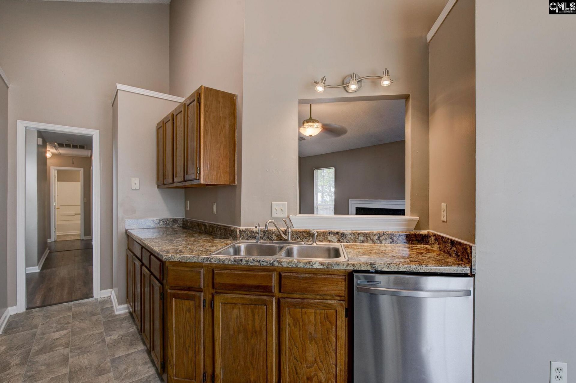 9 Ruthberry Court  Photo 10