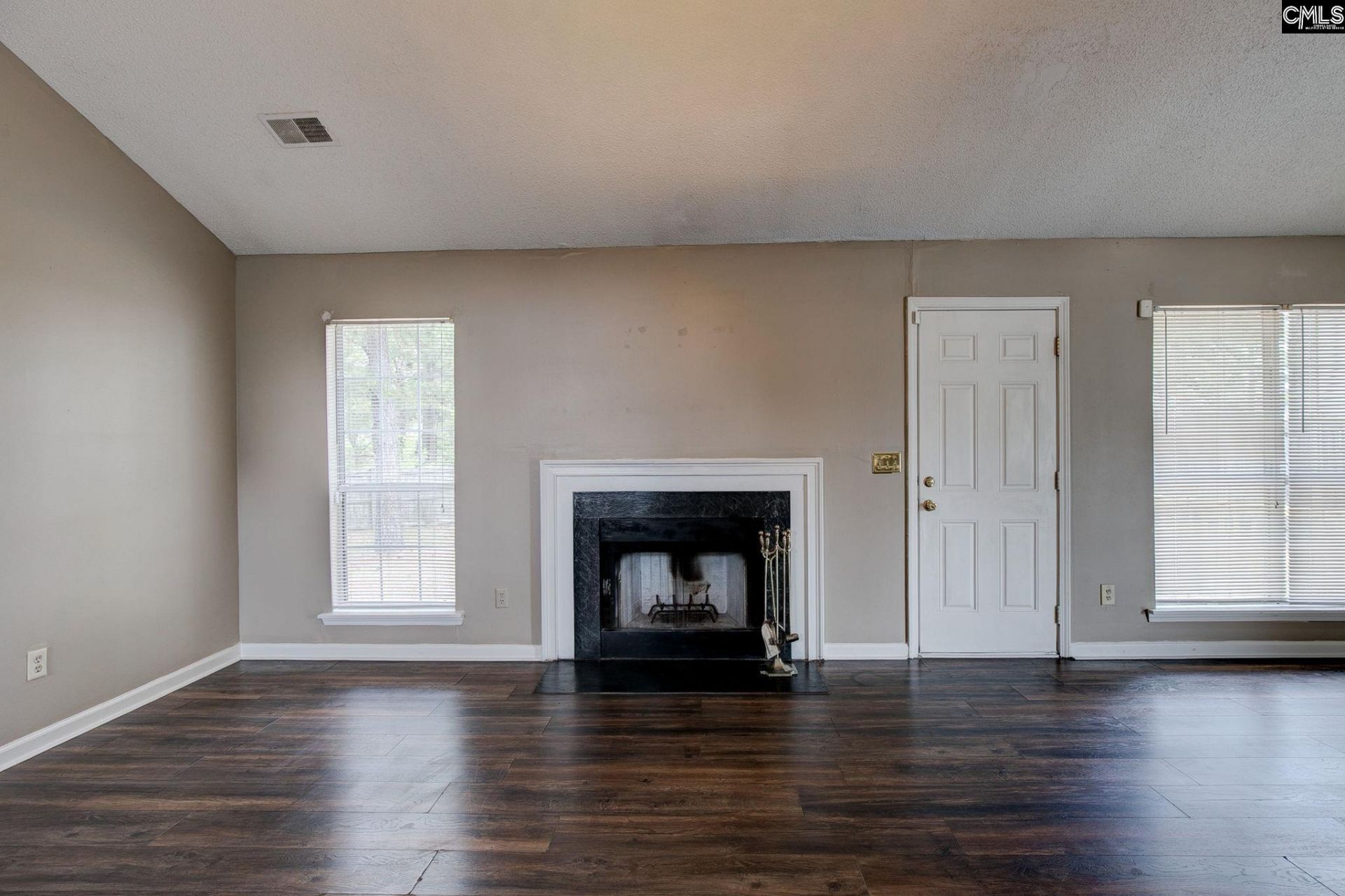 9 Ruthberry Court  Photo 6