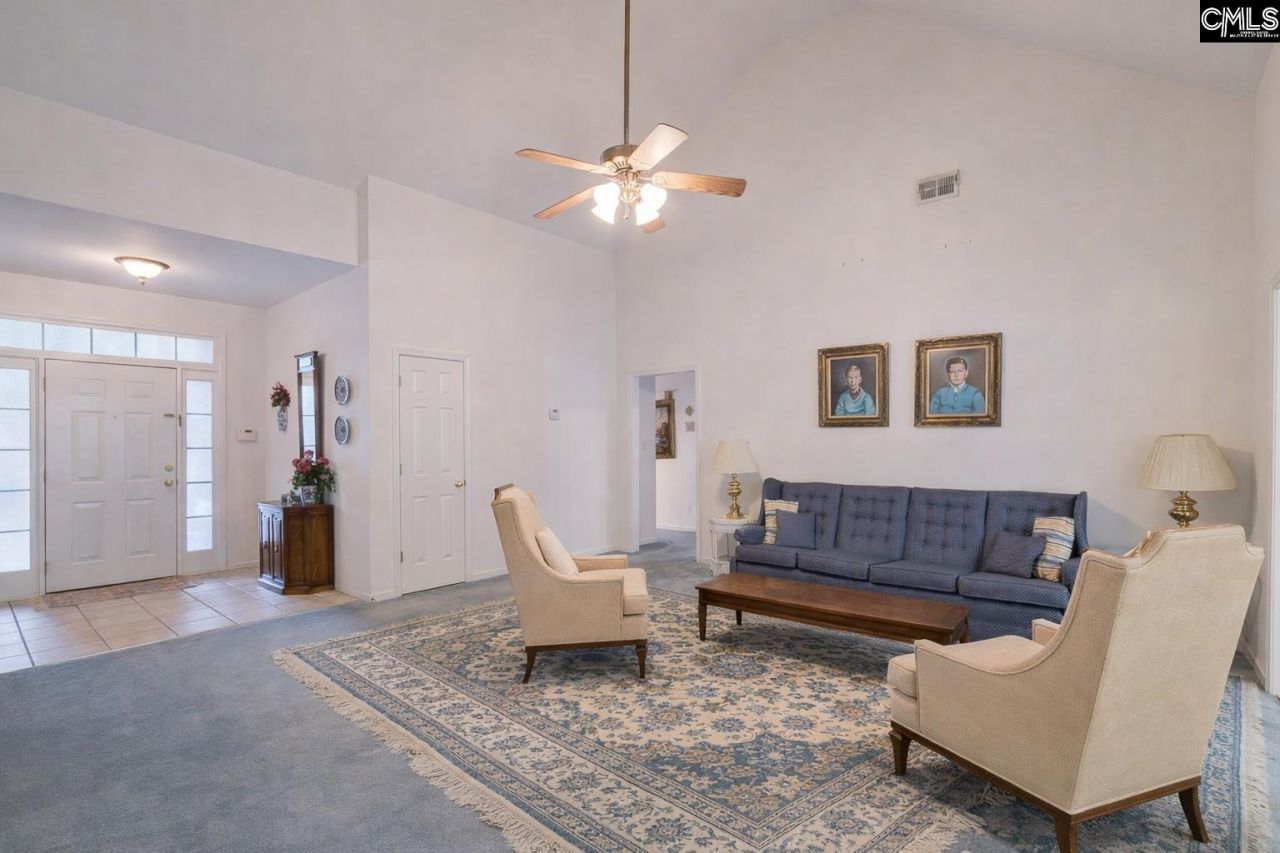 201 Hope Road  Photo 6